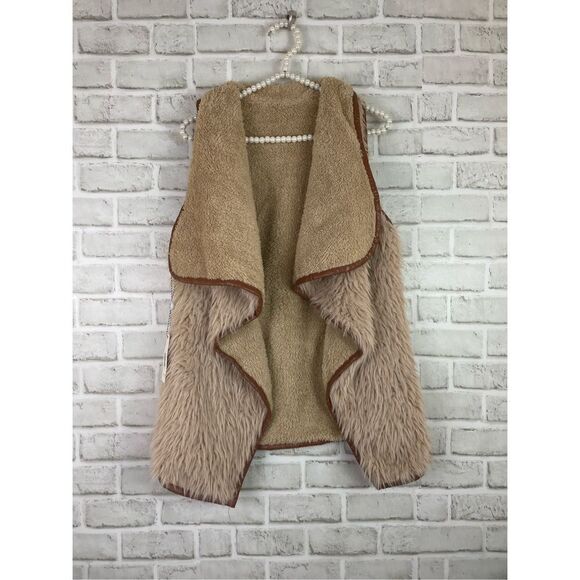 New Simply Southern Reversible Sherpa Vest Fall Winter - Picture 1 of 9
